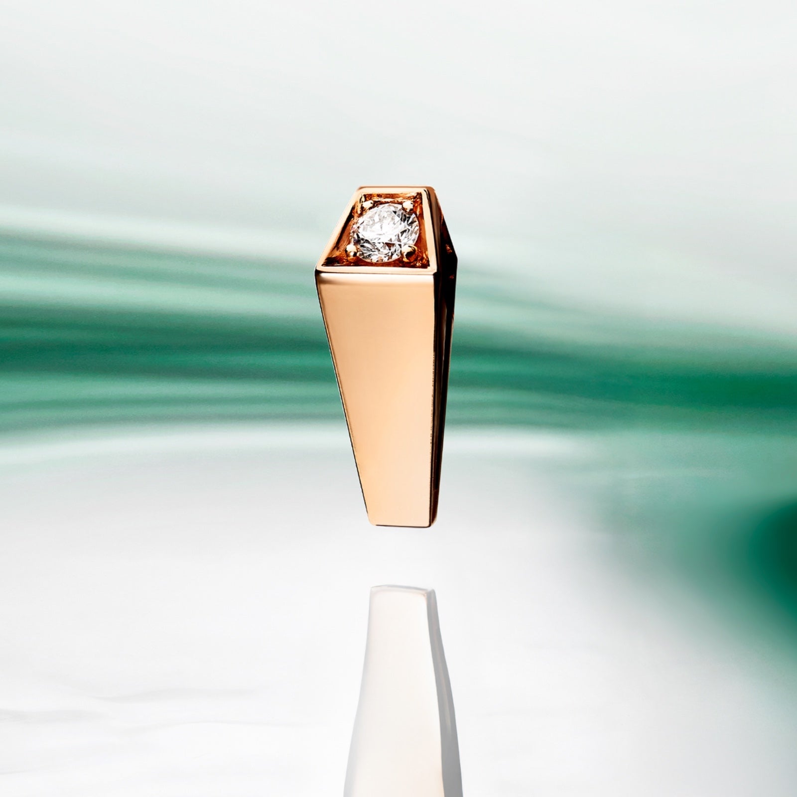 SPIKE ONE STUD LIGHT PAVÉ DIAMOND EARRING, ROSE GOLD