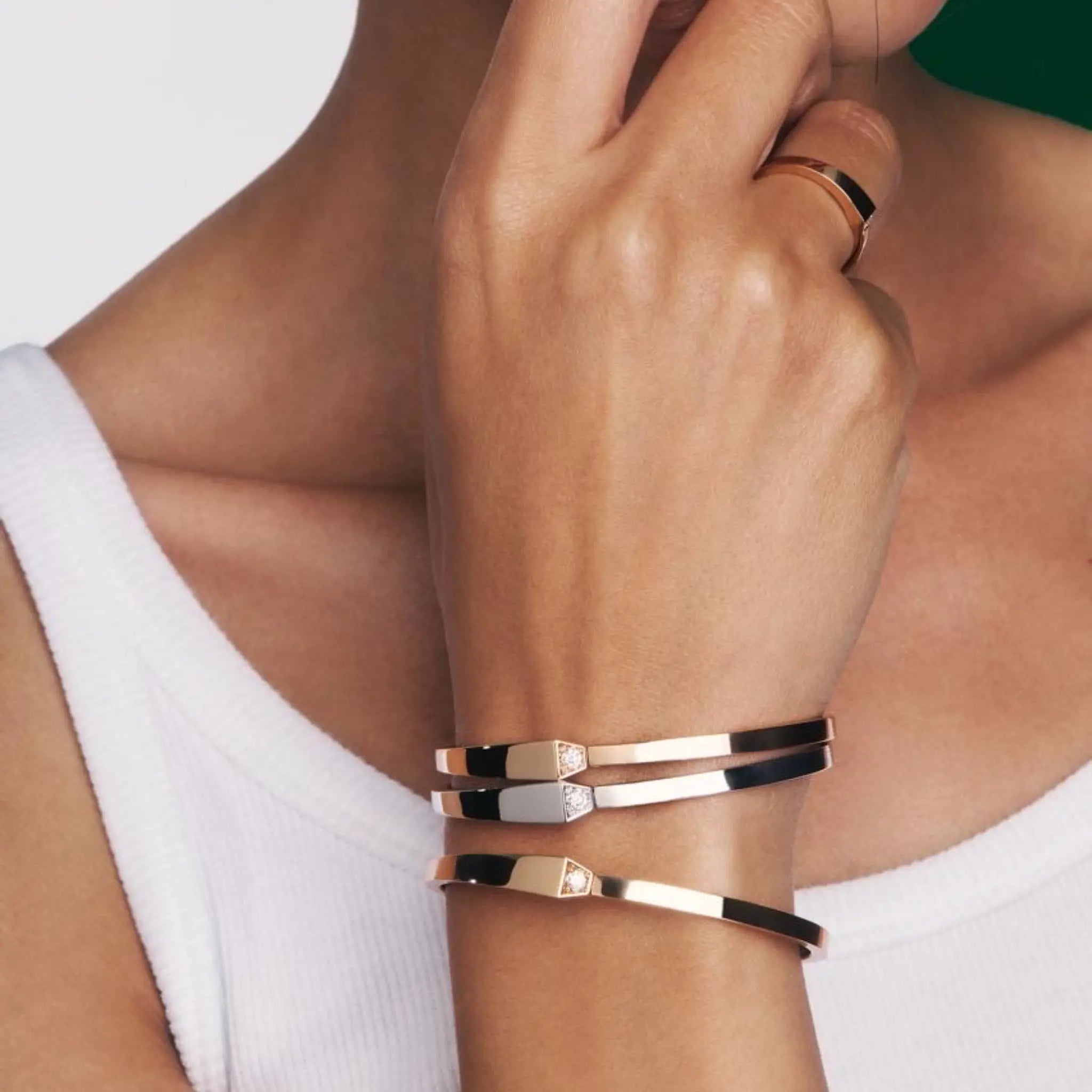 SPIKE ONE LIGHT PAVÉ DIAMOND BRACELET, WHITE GOLD ORLOV