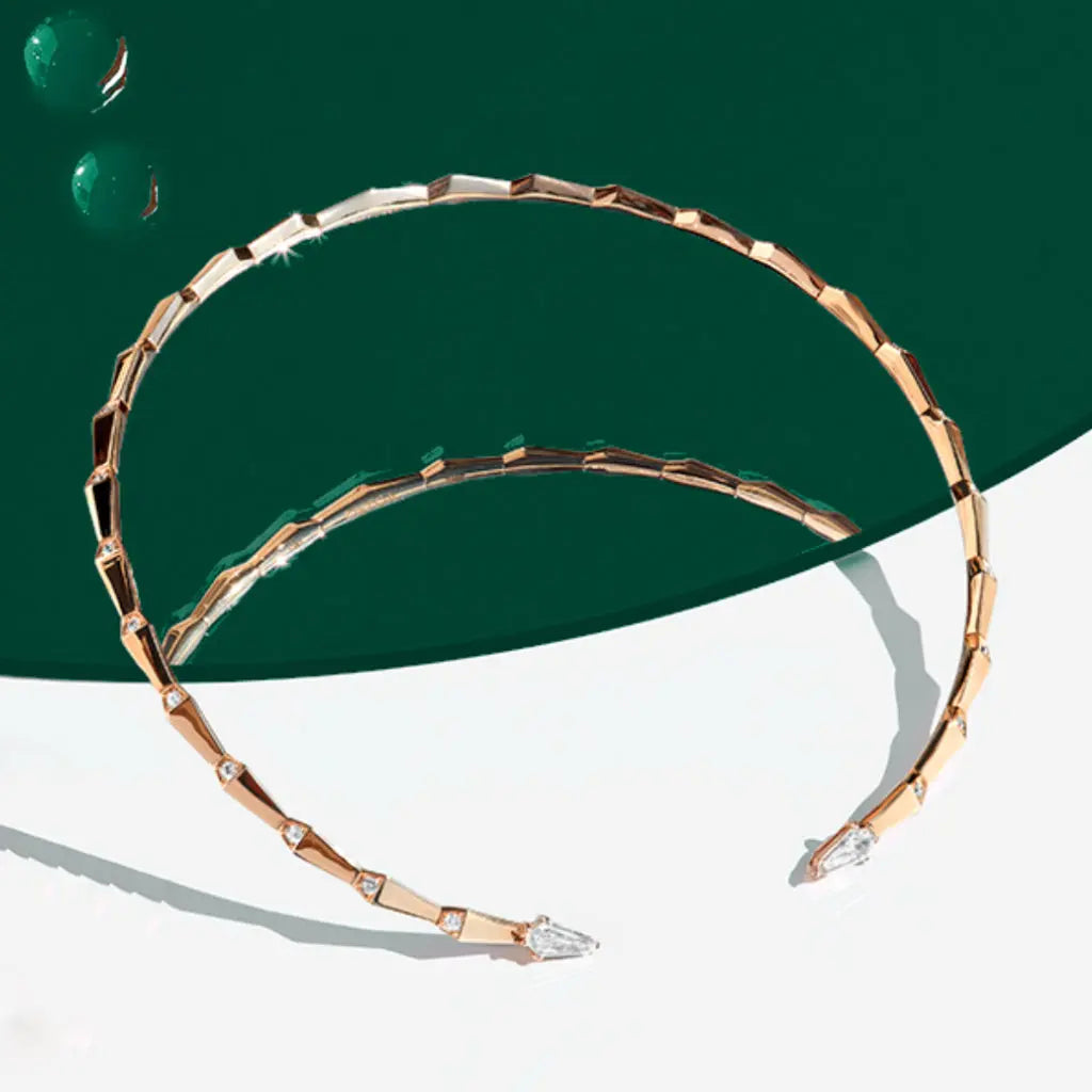 SPIKE OPEN LIGHT PAVÉ DIAMOND KITE CHOKER, ROSE GOLD