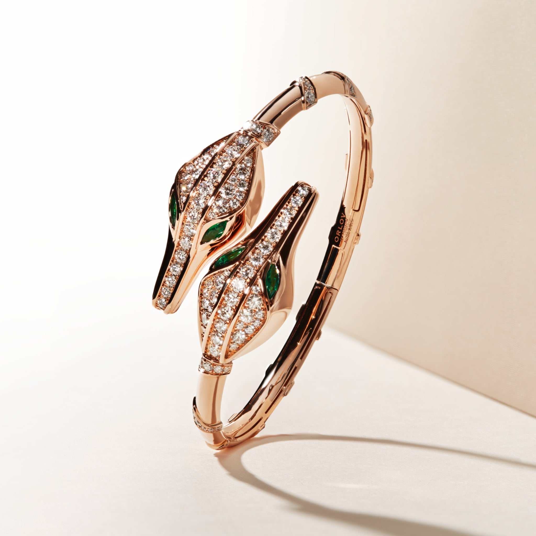 CARESSE DE CROCO DOUBLE HEAD DIAMOND BRACELET ROSE GOLD