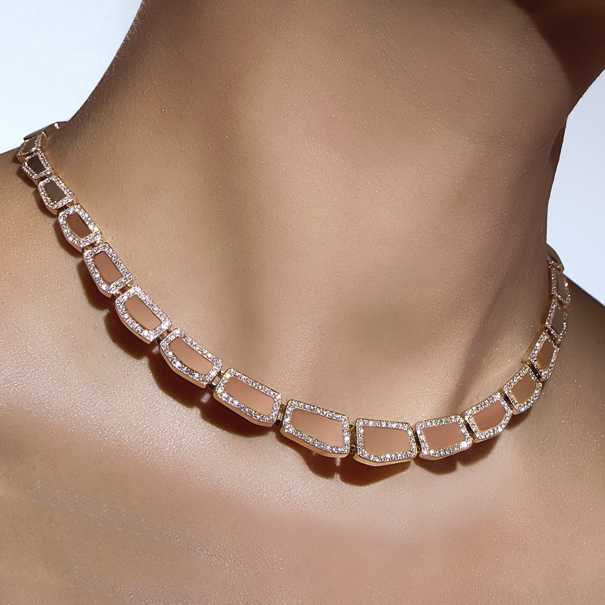 SKIN LIGHT PAVE DIAMOND NECKLACE ROSE GOLD